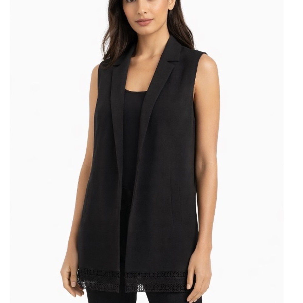 NWT Melanie Lyne Sleeveless Lace Trim Vest